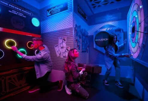 Why Are Escape Rooms in Charleston Perfect for Family Fun