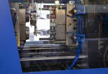 Modern Injection Molding Machines: Technology, Benefits, and Applications