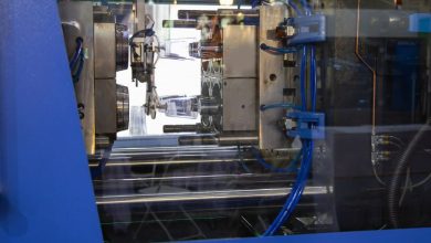 Modern Injection Molding Machines: Technology, Benefits, and Applications